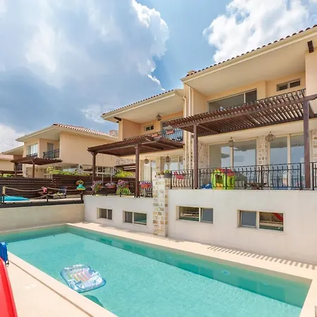 Coral Luxury Villas De Margo